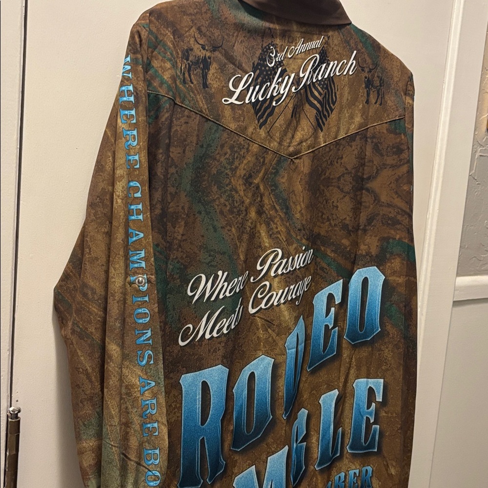 Rodeo Rumble Graphic Shirt - Picture 6 of 6